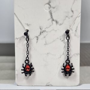 Vintage Black Spider Drop Earrings with Red Teardrop Rhinestone